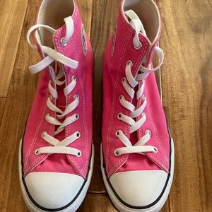 Girls Converse